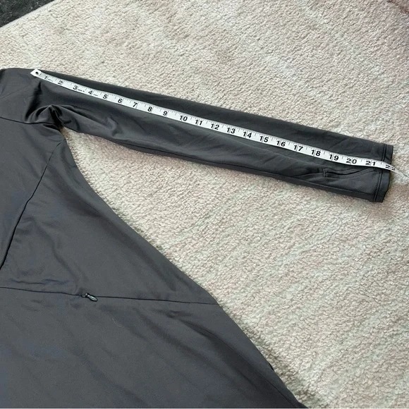 Betabrand Red Eye Charcoal Gray Long-Sleeve Travel Dress Size Small Hooded - Picture 11 of 13